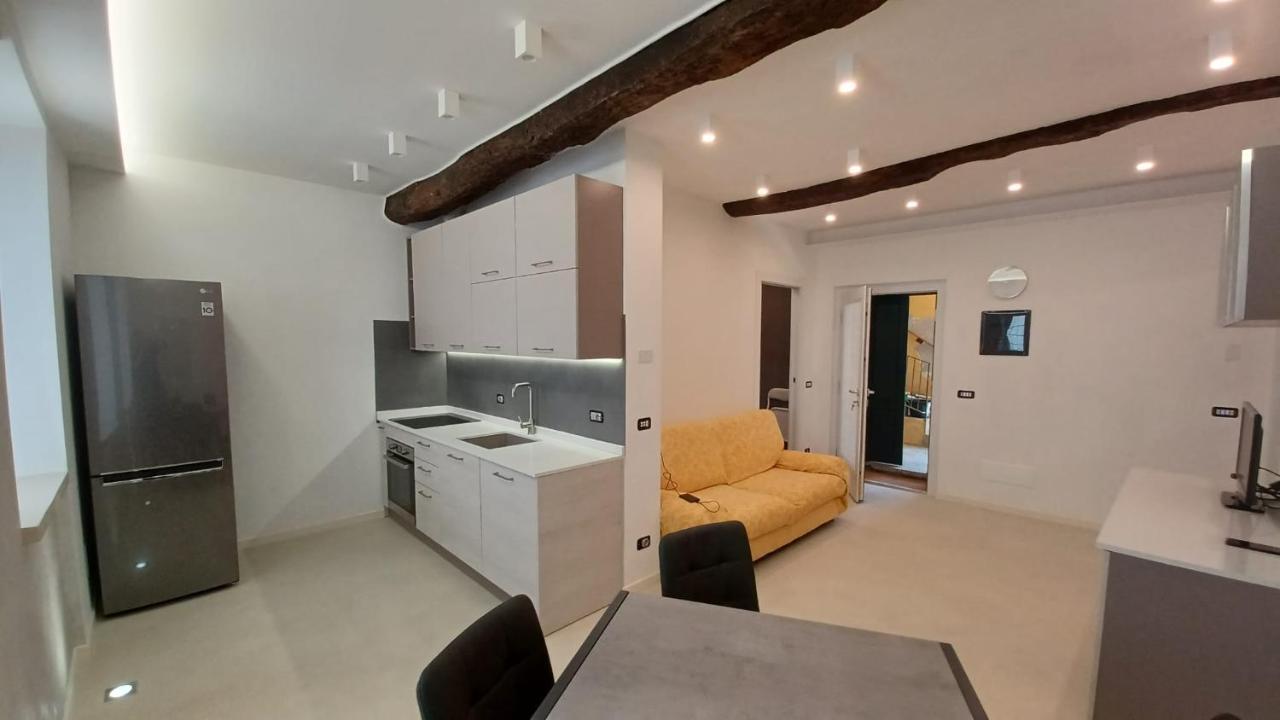 Apartamento Residenza Il Gelsomino Cantello Exterior foto